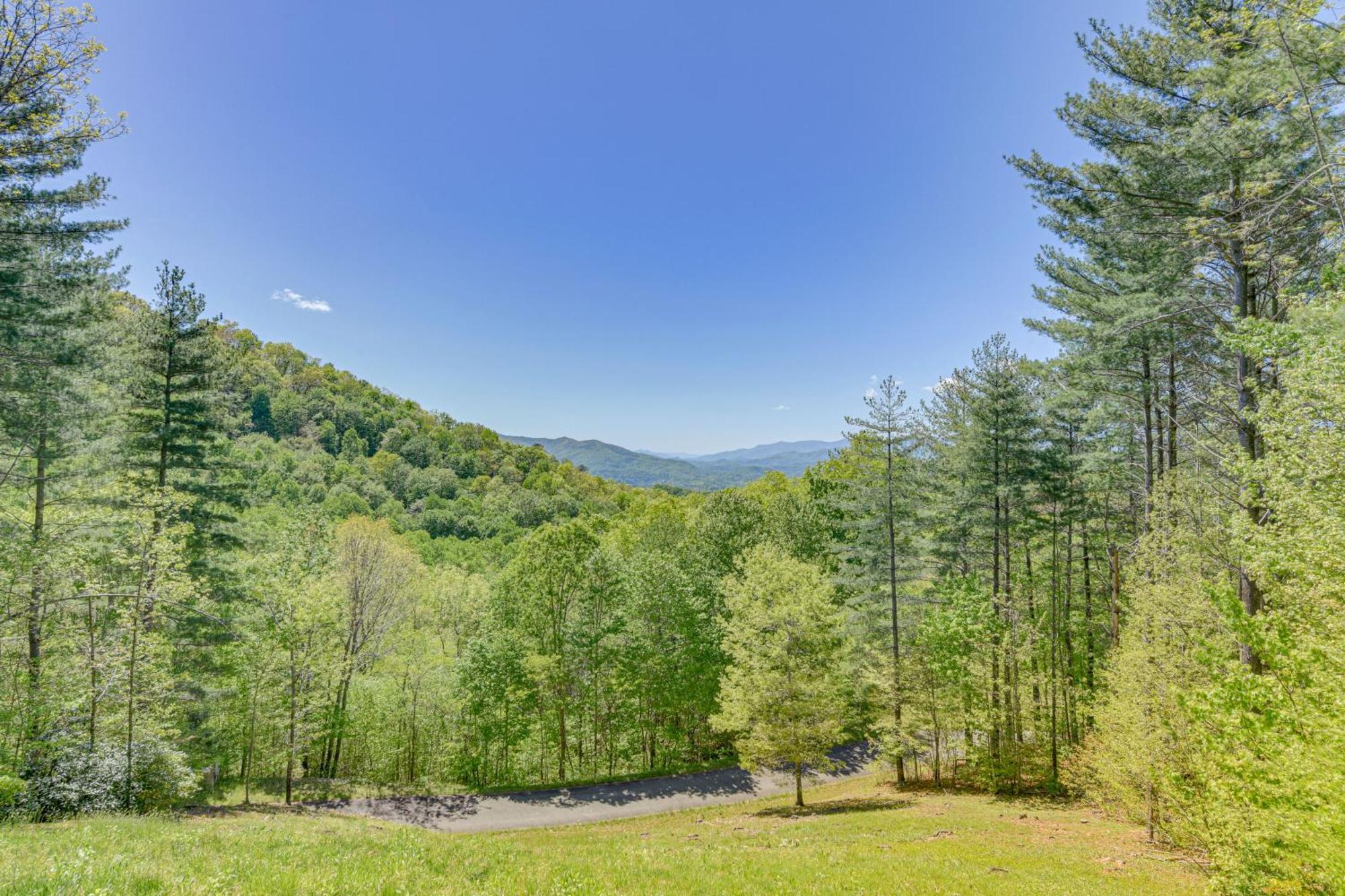 Sweeping Smoky Mountains Vacation Rental Whittier Eksteriør bilde